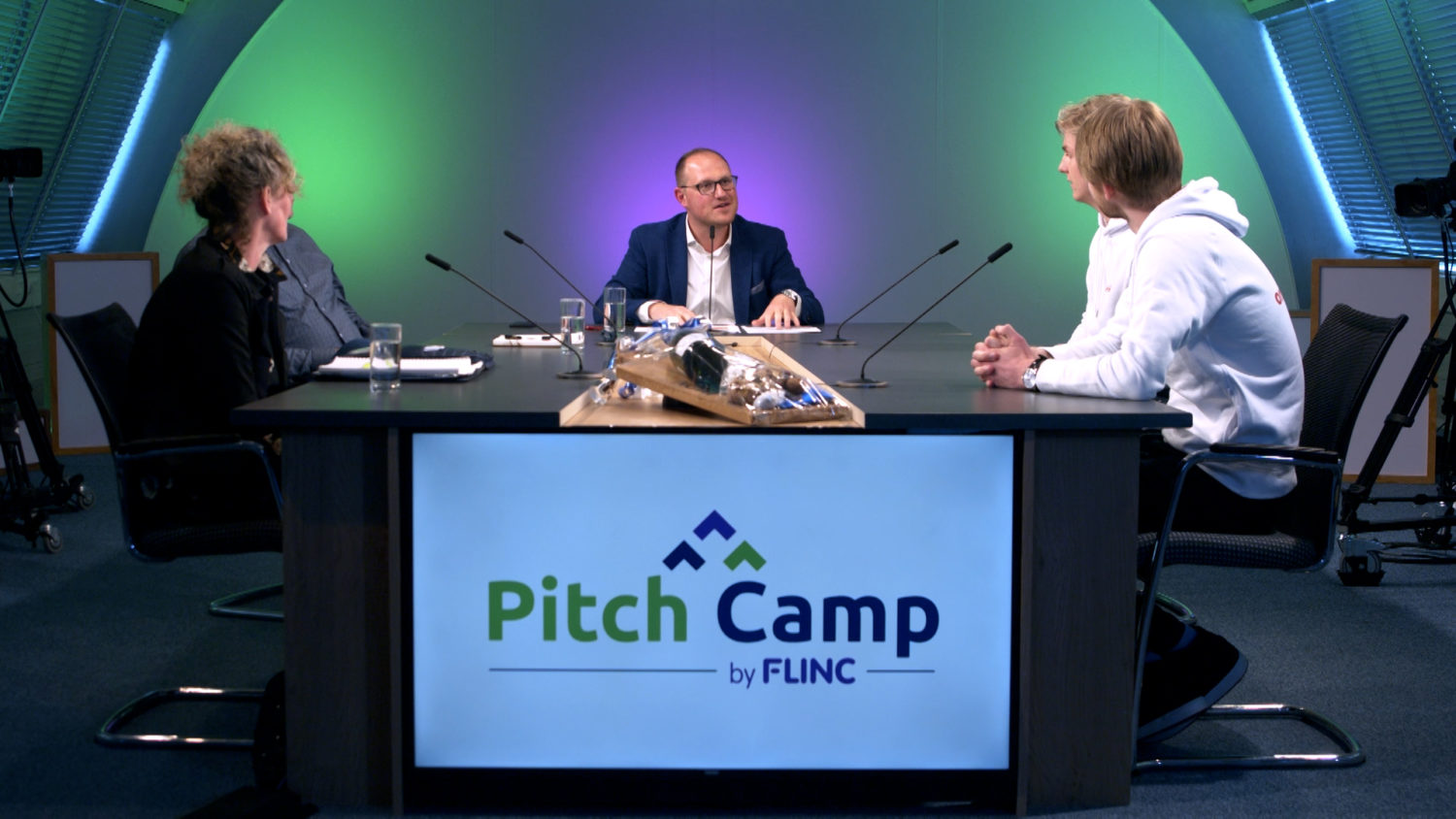 Flinc Pitch Camp