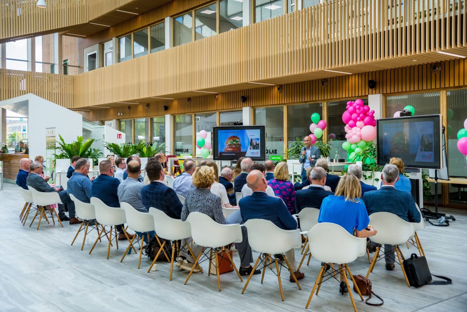 Food & Business Event: ‘Kijk om je heen en blijf innoveren’