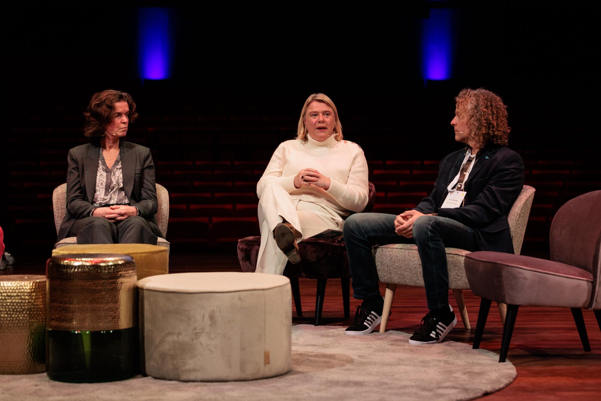 Pauline Renkema, Anne-Wil Lucas en Pieter de Haas tijdens het panelgesprek