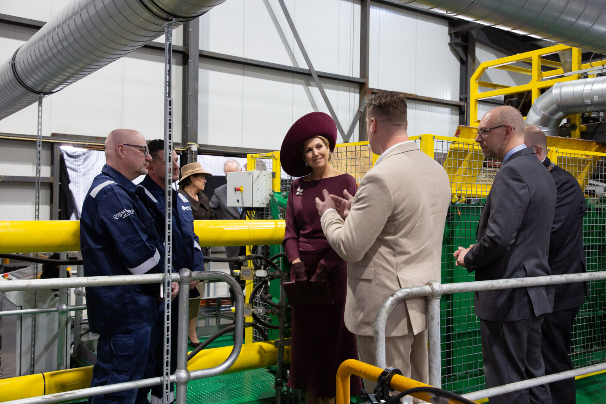 Koningin Máxima tijdens de opening van het demofabriek van Uppact